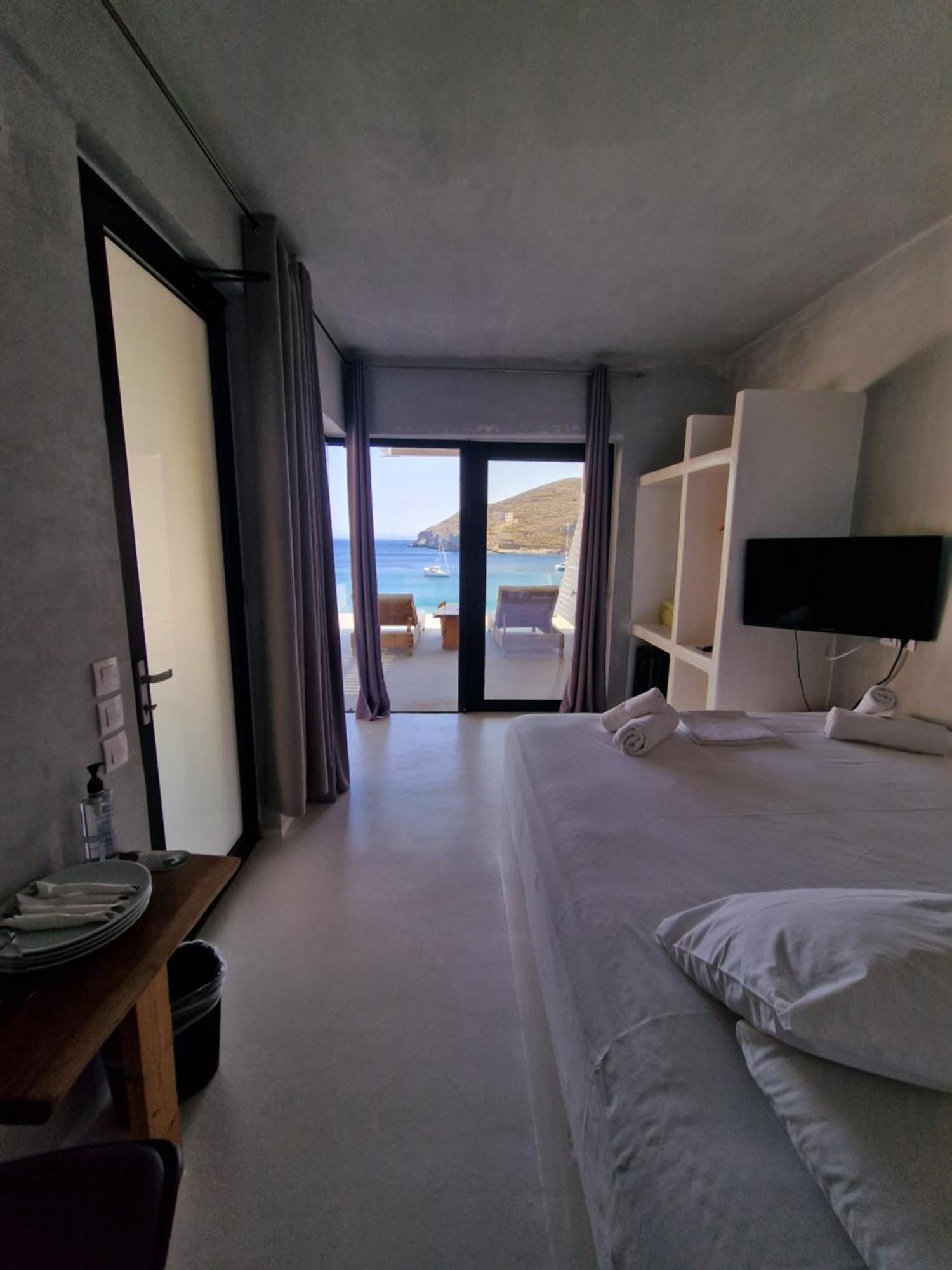 Spathi Beach Suites Kea 部屋 写真